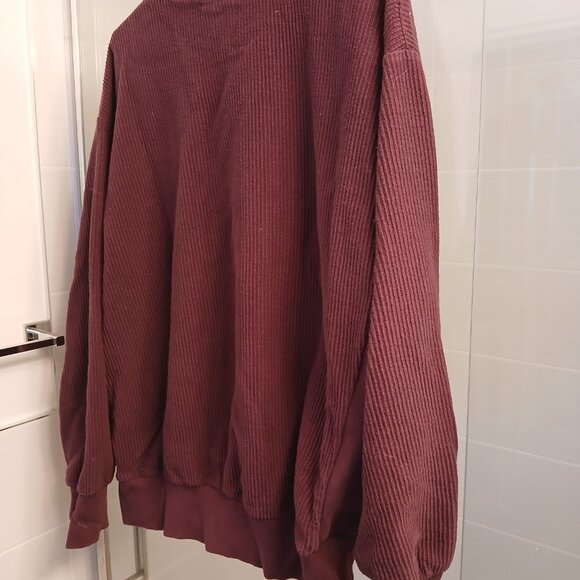 Champion Script Logo Burgundy Corduroy Crew Neck Sweatshirt - Picture 9 of 10